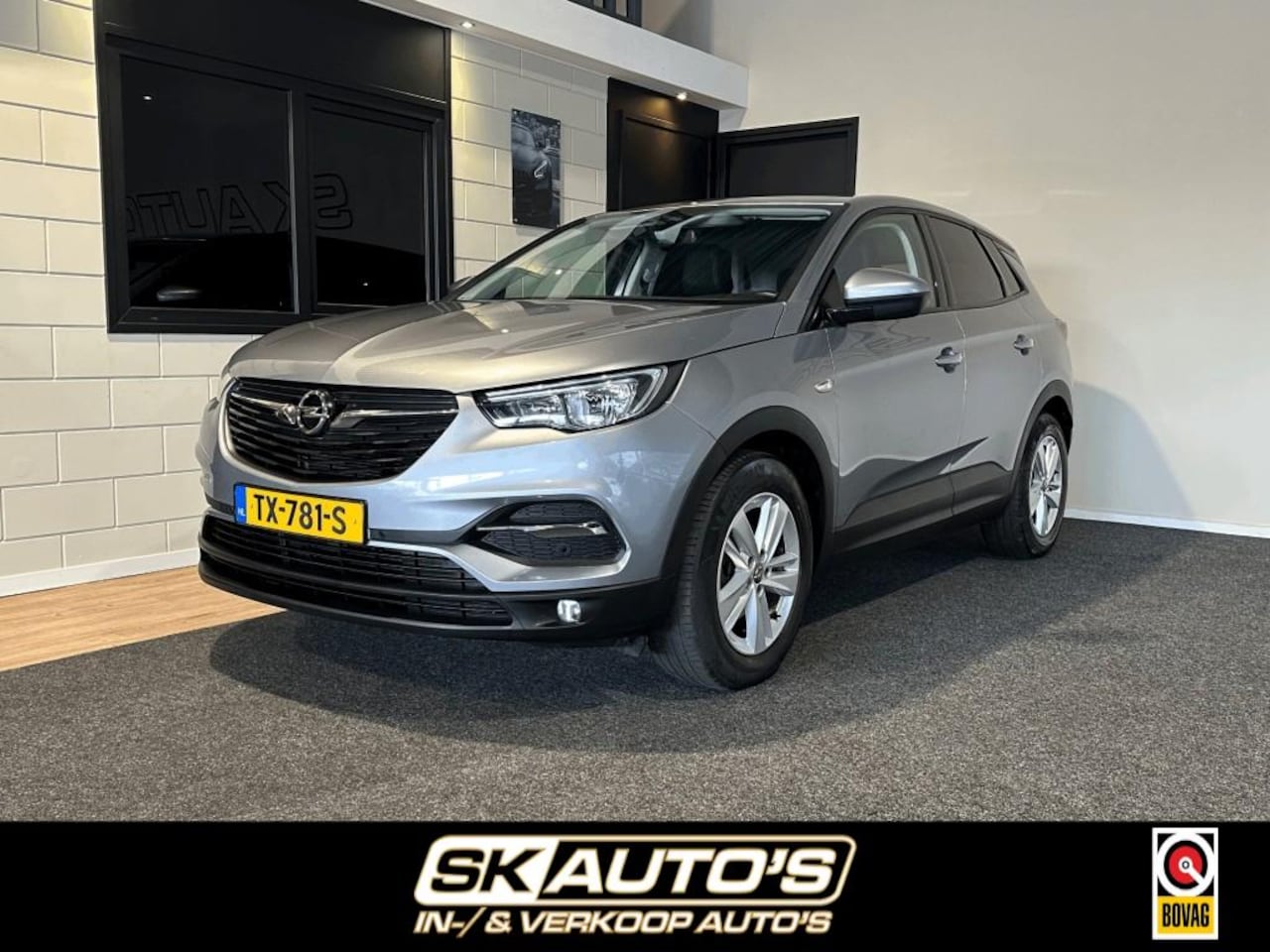Opel Grandland X - 1.2 TURBO ONLINE ED NAP l AIRCO l CARPLAY l TREKHAAK l 17INCH - AutoWereld.nl