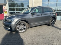 Volkswagen Tiguan - 1.4 TSI Highline R LINE | TREKHAAK | CAMERA |