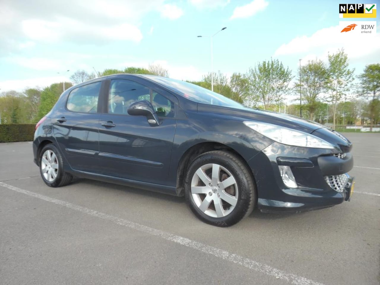 Peugeot 308 - 1.6 VTi XT 1.6 VTi XT - AutoWereld.nl