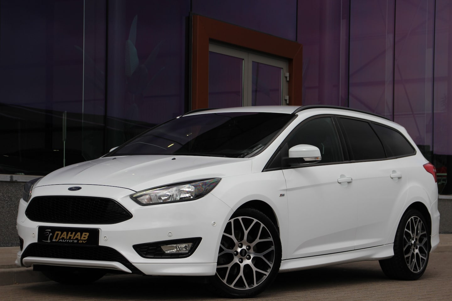 Ford Focus Wagon - 1.5 ST-Line 1.5 ST-Line - AutoWereld.nl