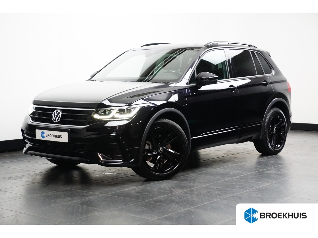 Volkswagen Tiguan - 1.4 TSI eHybrid R-Line Business 1.4 TSI eHybrid R-Line Business+ - AutoWereld.nl