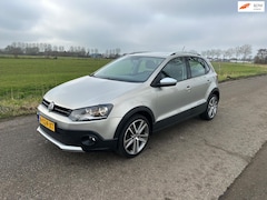 Volkswagen Polo - 1.2-12V Trendline Polo Cross