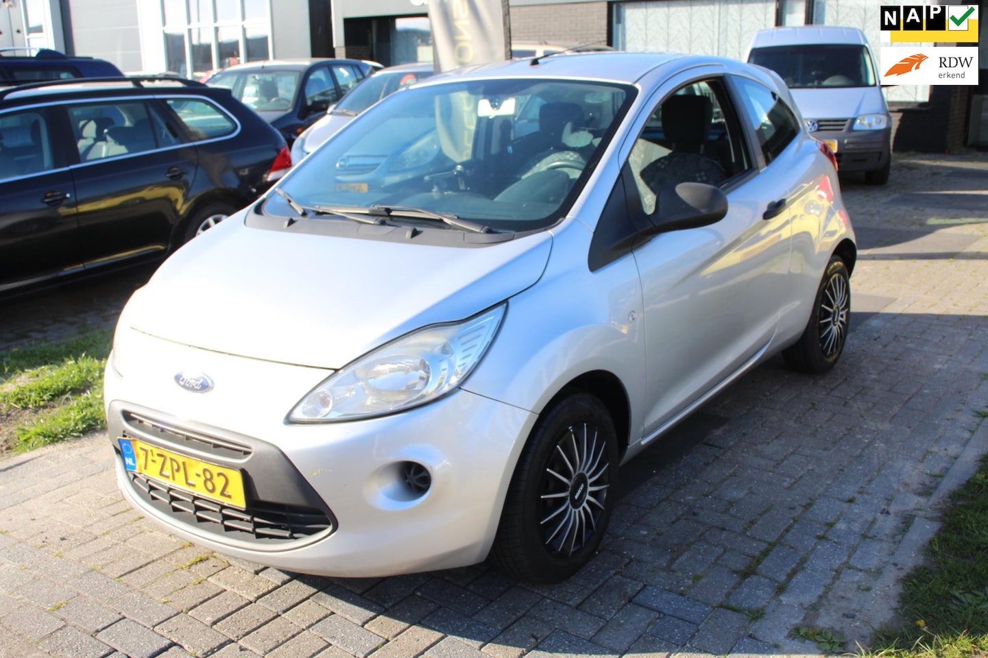 Ford Ka - 1.2 Limited Airco MP3 CPV APK NAP Zuinig - AutoWereld.nl