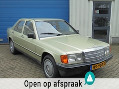 Mercedes-Benz 190-serie - 2.0 E AUTOMAAT SCHUIFDAK