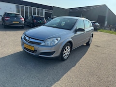 Opel Astra - 1.7 CDTi Cosmo