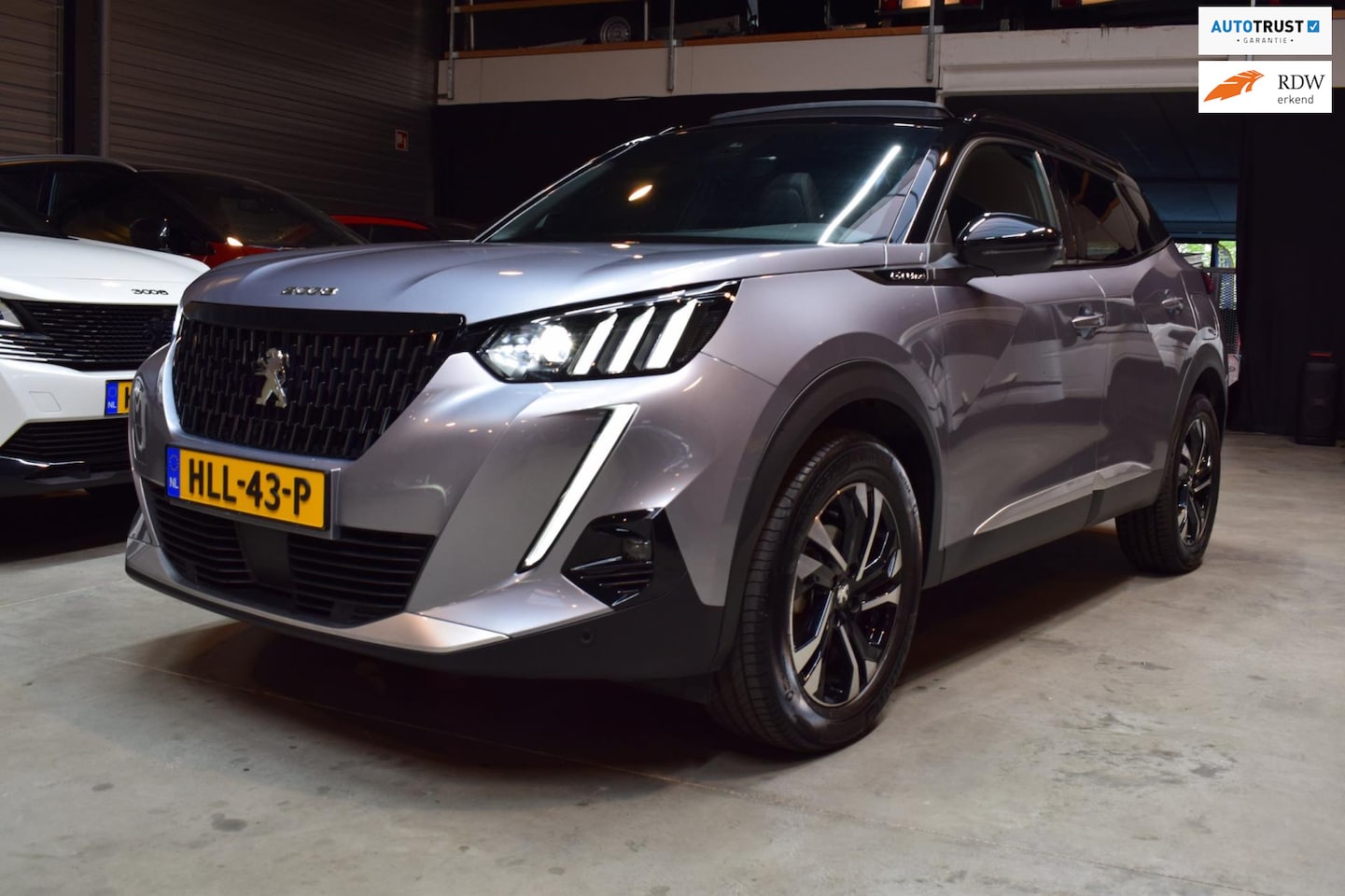Peugeot 2008 - 1.2 PureTech GT-Line open dak/stoelverwarming - AutoWereld.nl