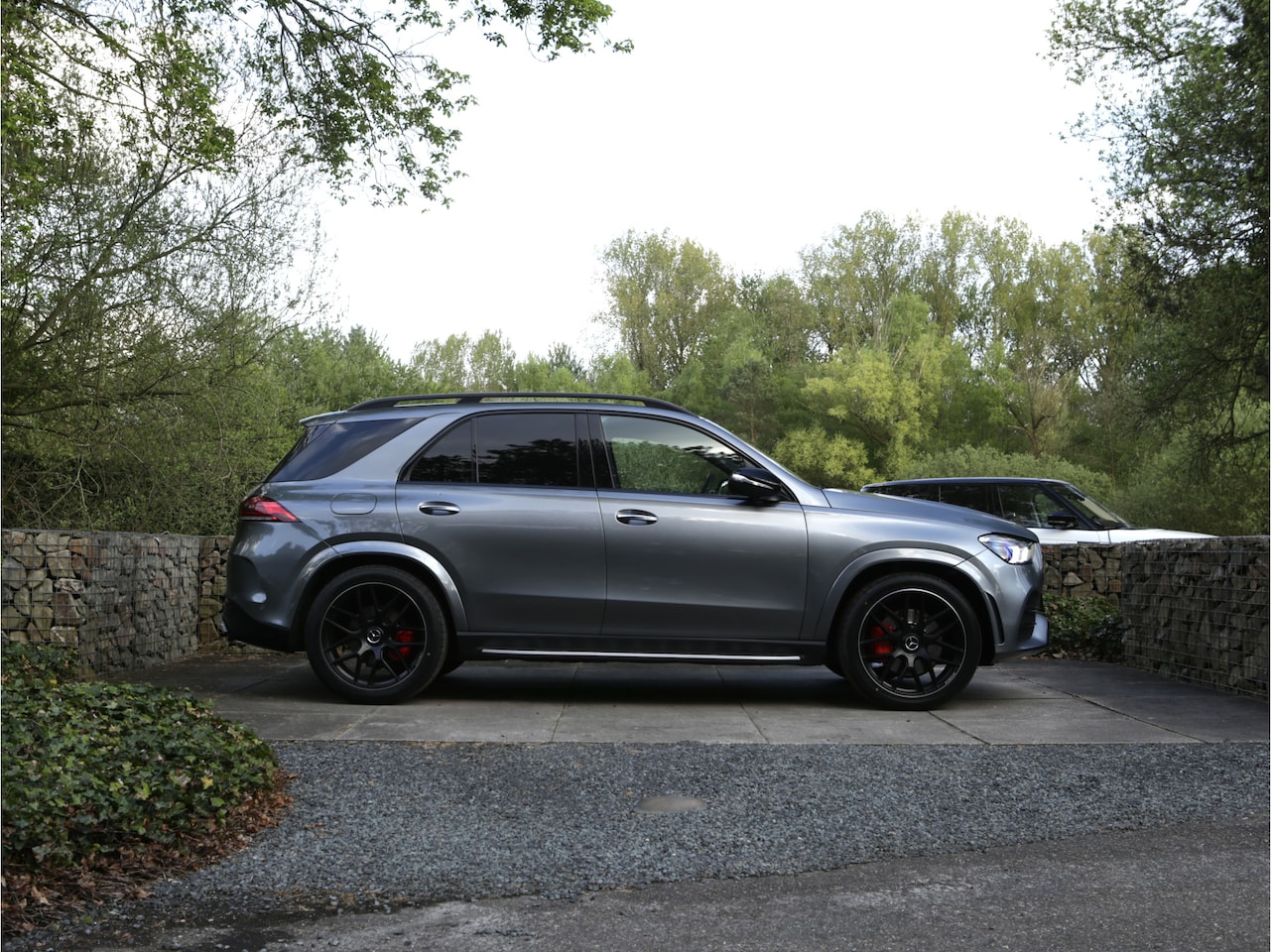 Mercedes-Benz GLE-Klasse - 400d AMG Grijs Kenteken - AutoWereld.nl