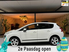 Peugeot 3008 - 1.6 HDiF Active NAP Trekhaak Pano Cruise Clima Navi PDC Rijklaar