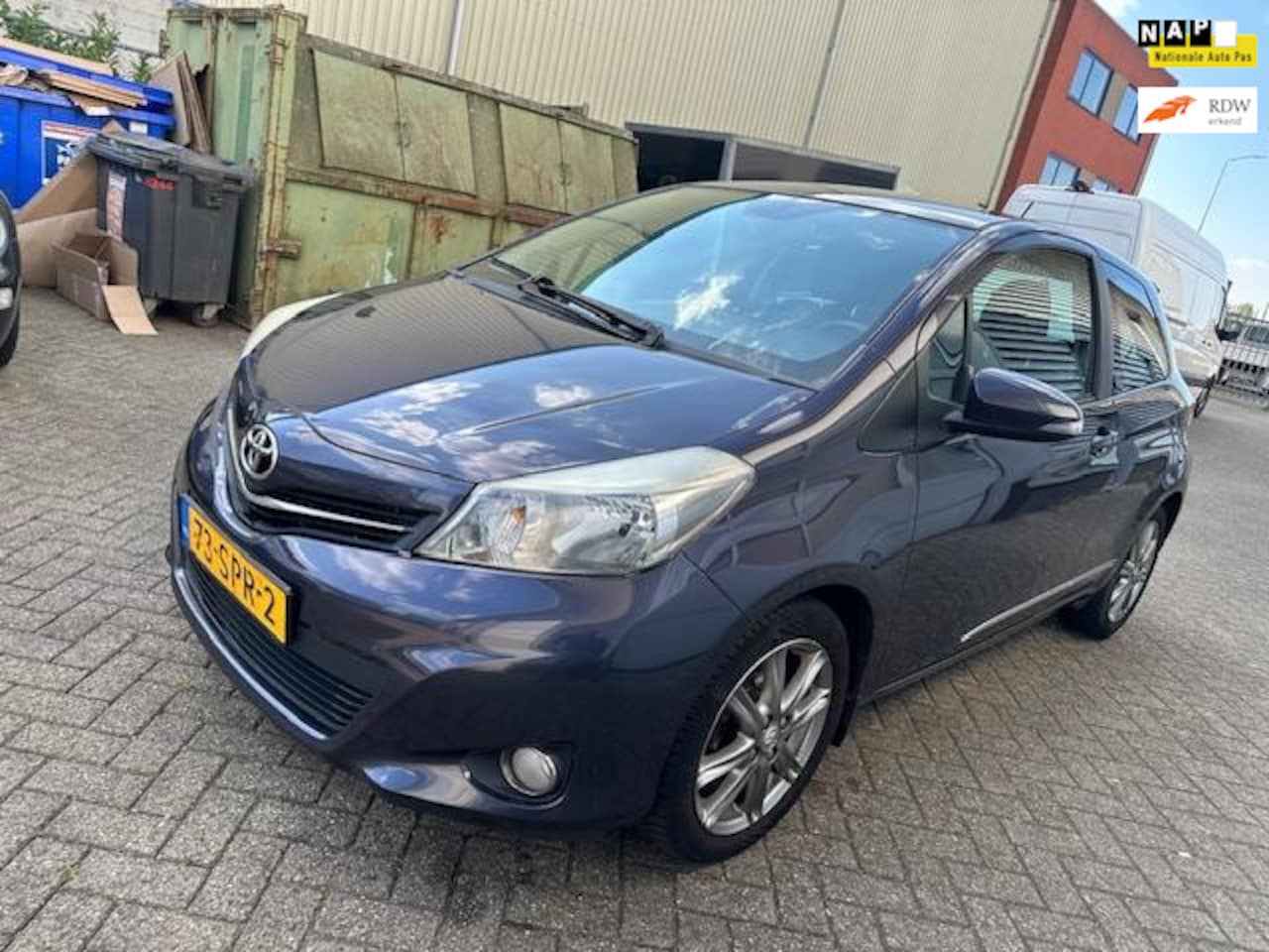 Toyota Yaris - 1.3 VVT-i Dynamic CLIMAT BJ 11-2011 APK 12-2025 - AutoWereld.nl