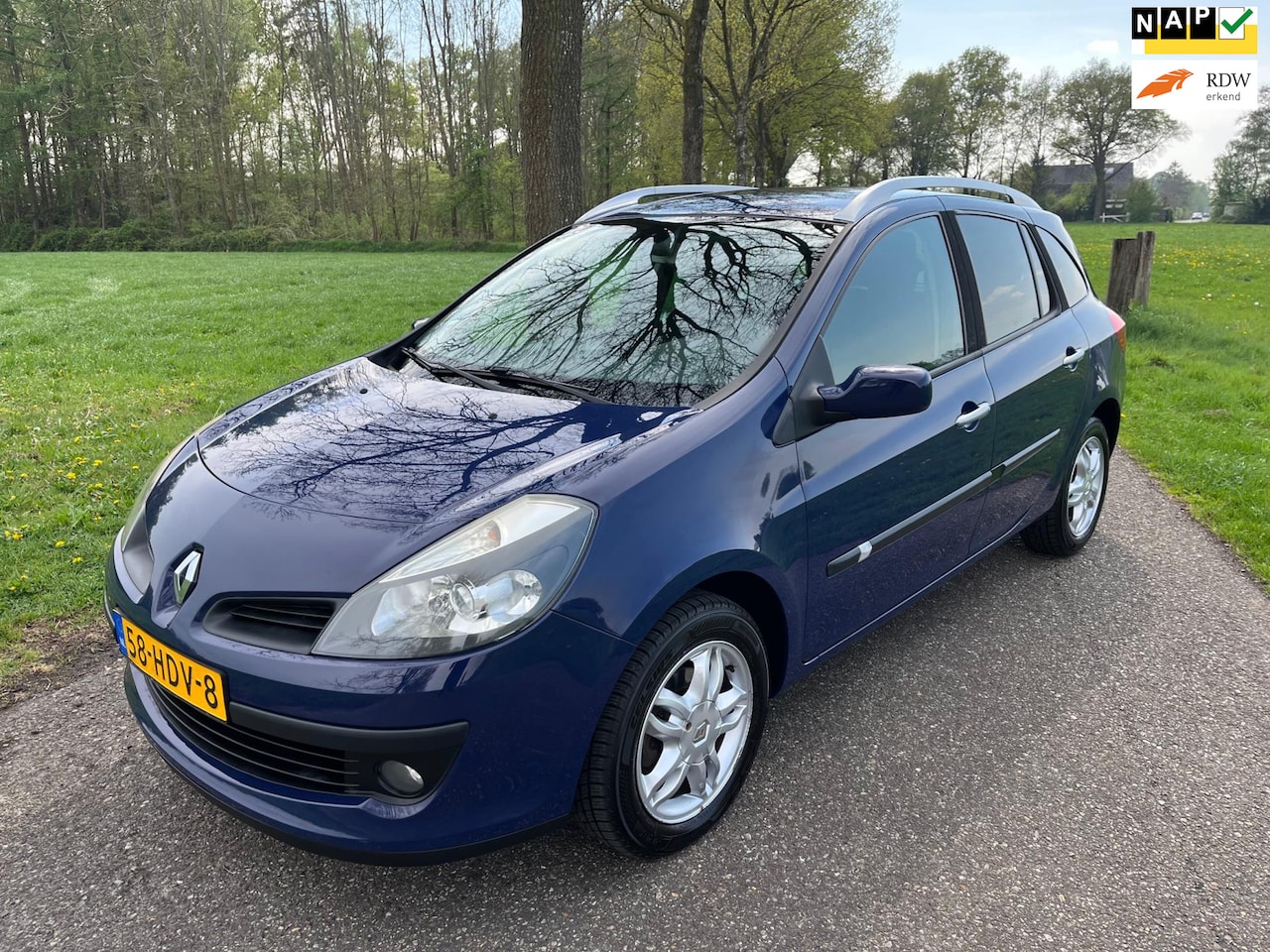 Renault Clio Estate - 1.6-16V Corporate Sport Airco / Cruise / NAP - AutoWereld.nl