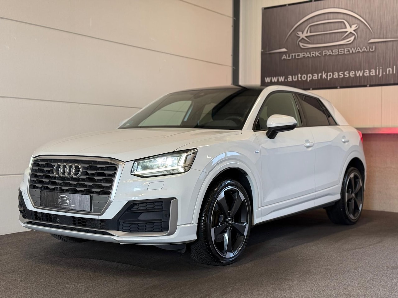 Audi Q2 - 1.4 TFSI CoD 3x S-Line Pano, Virtual Cockpit, Apple Carplay, Sfeerverlichting, Stoelverwar - AutoWereld.nl