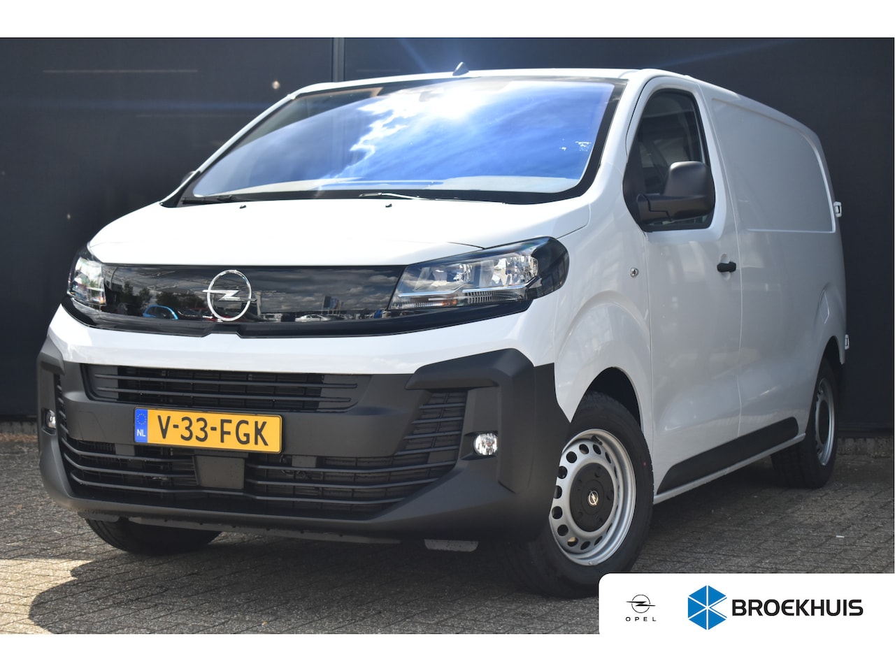 Opel Vivaro - 2.0 145pk L2 | Navigatie Pro | Afn. Trekhaak |  180 Camera | Cruise Control | Airco | Park - AutoWereld.nl