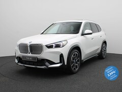 BMW iX1 - eDrive20 | Model xLine | Innovation Package | Travel Package