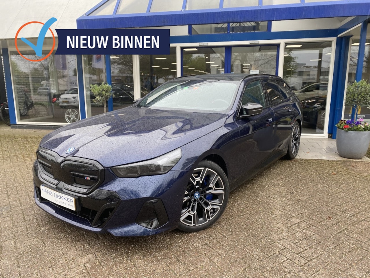 BMW i5 Touring - M60 xDrive 84 kWh M60 xDrive 84 kWh - AutoWereld.nl