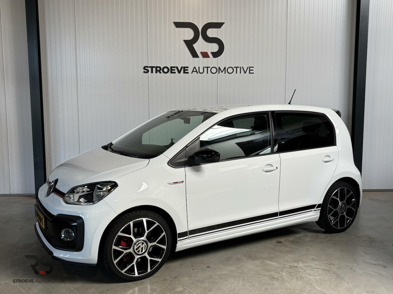 Volkswagen Up! - GTI 1.0 TSI 116 pk handg. | Navi Maps&More | Cruise | Airco | PDC | DAB+ | Stoelverw. | Or - AutoWereld.nl