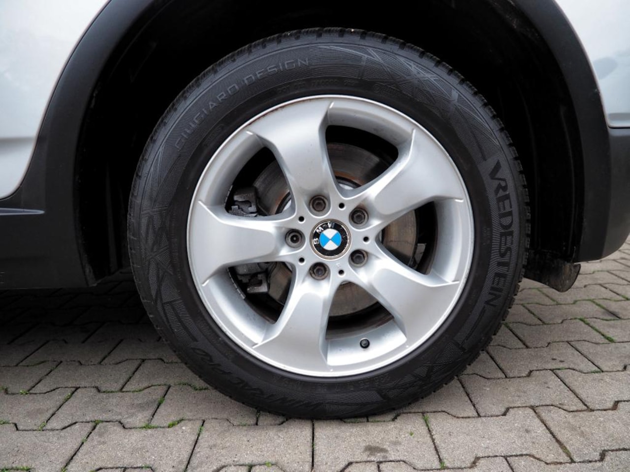BMW X3 - 2.5SI Executive AUTOM. CLIMA CRUISE NAVI PARKEER S.
