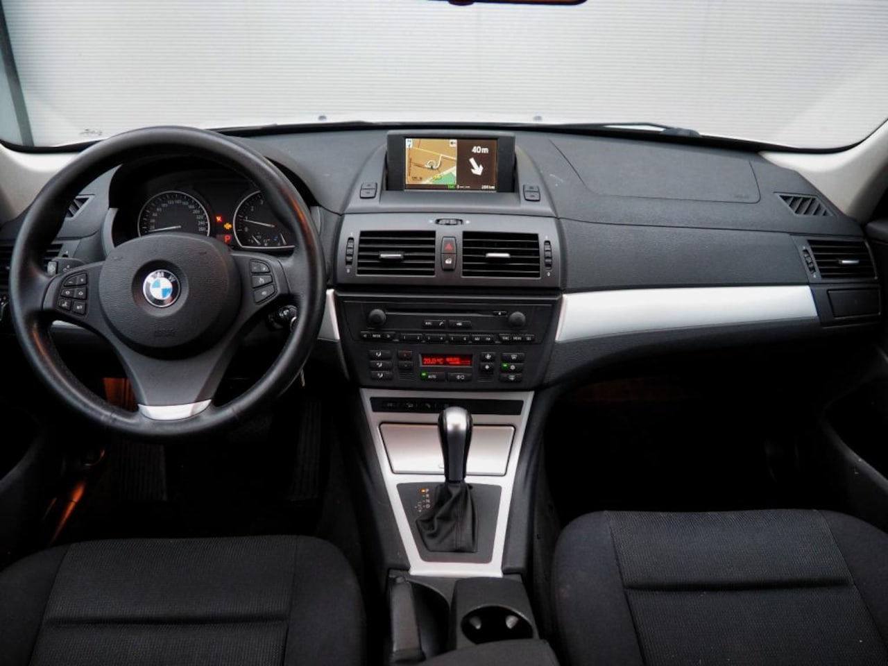 BMW X3 - 2.5SI Executive AUTOM. CLIMA CRUISE NAVI PARKEER S.