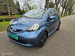 Toyota Aygo - 1.0-12V Sport /AIRCO/TOERENTELLER/ELEKT RAMEN/
