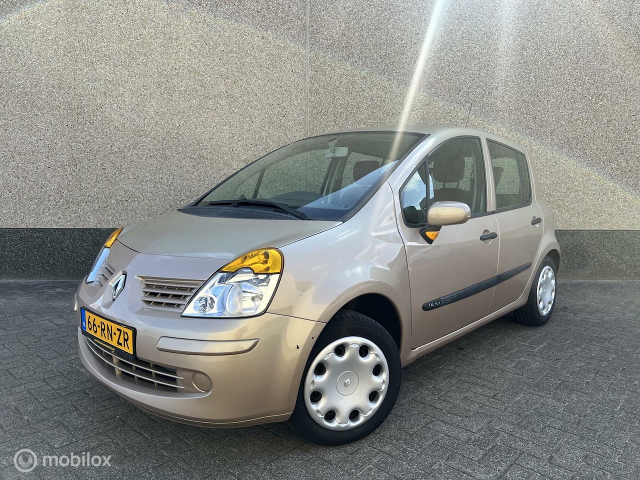 Renault Modus - 1.4-16V Authentique Luxe Airco Cruise Nl Auto - AutoWereld.nl