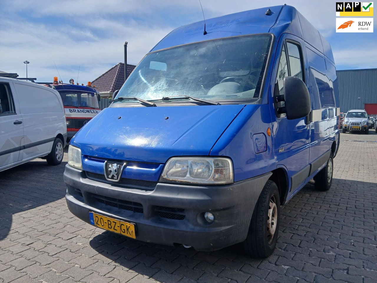 Peugeot Boxer - 290CS 2.0 HDI - Airco - Display - Schade - AutoWereld.nl