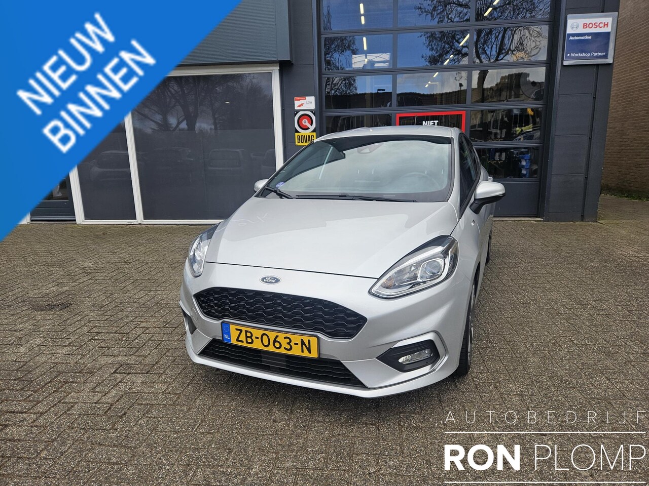 Ford Fiesta - 1.0 EcoBoost ST-Line Airco clima/ Navigatie/ Apple carplay/ Cruise/ PDC / LMV/ Stoel en st - AutoWereld.nl