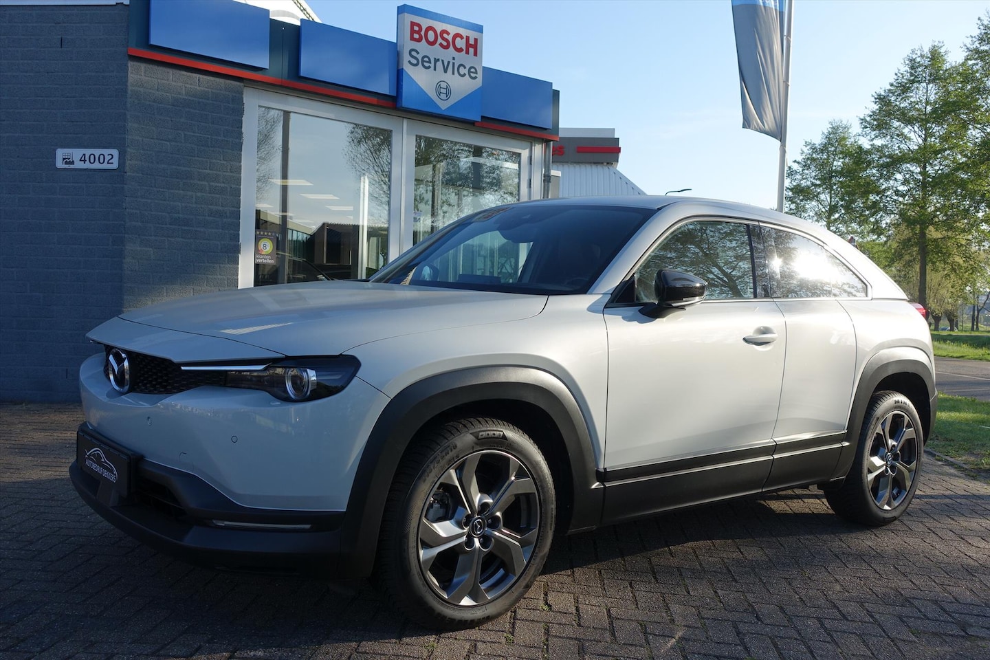 Mazda MX-30 - E-SKYACTIV 145pk Aut First Edition | HUD | CAMERA | NAVI | CARPLAY - AutoWereld.nl