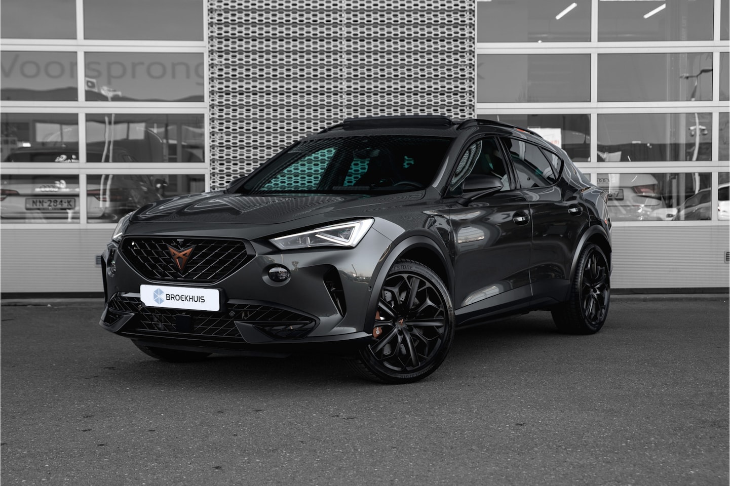 CUPRA Formentor - 1.4 e-Hybrid VZ Performance | Facelift! | Panoramadak | Rondom Camera | Carplay - AutoWereld.nl