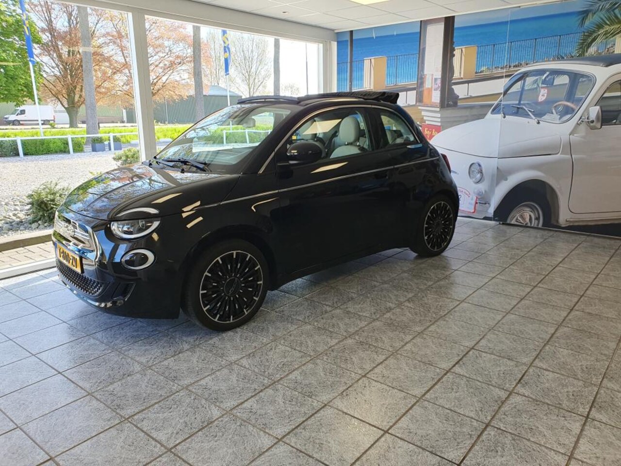 Fiat 500 C - La Prima Andrea Bocelli - AutoWereld.nl