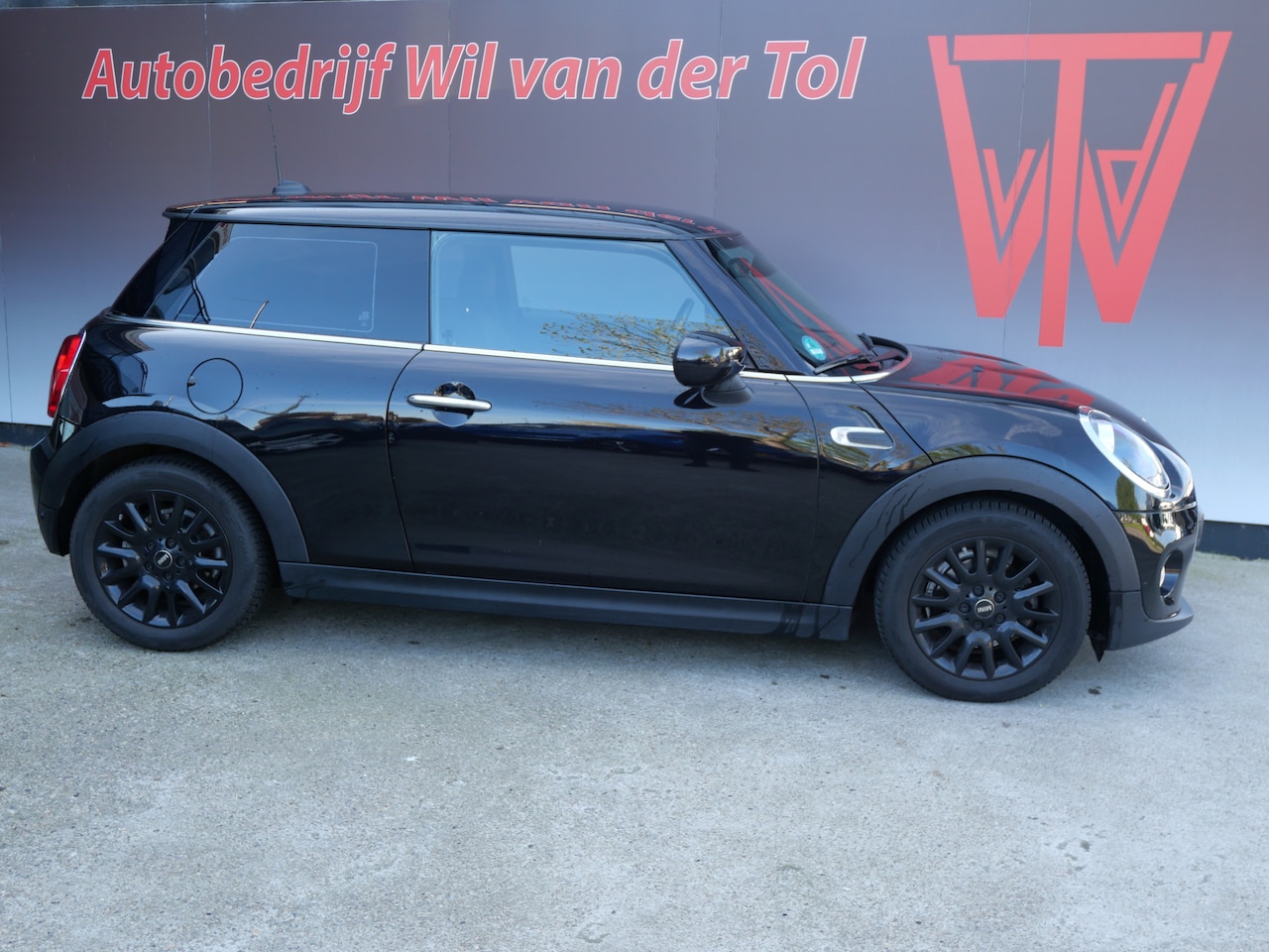 MINI One - 1.5 EDITION | ALL-SEASON | PDC | STOELVERW | DAB | 102 PK | DEALER O-H!! - AutoWereld.nl