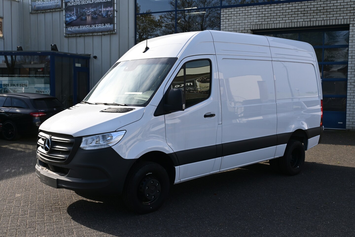 Mercedes-Benz Sprinter - 519 CDI L2H2 RWD 3500kg Trekhaak, MBUX met camera, Geveerde stoel - AutoWereld.nl