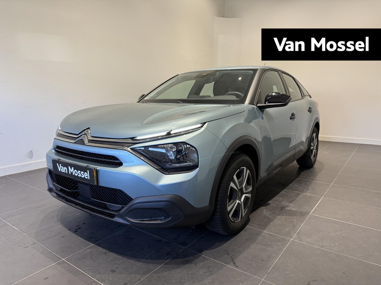 Citroën Ë-C4 - Live 50 kWh | Climate control | Apple Carplay/Android Auto | DAB - AutoWereld.nl