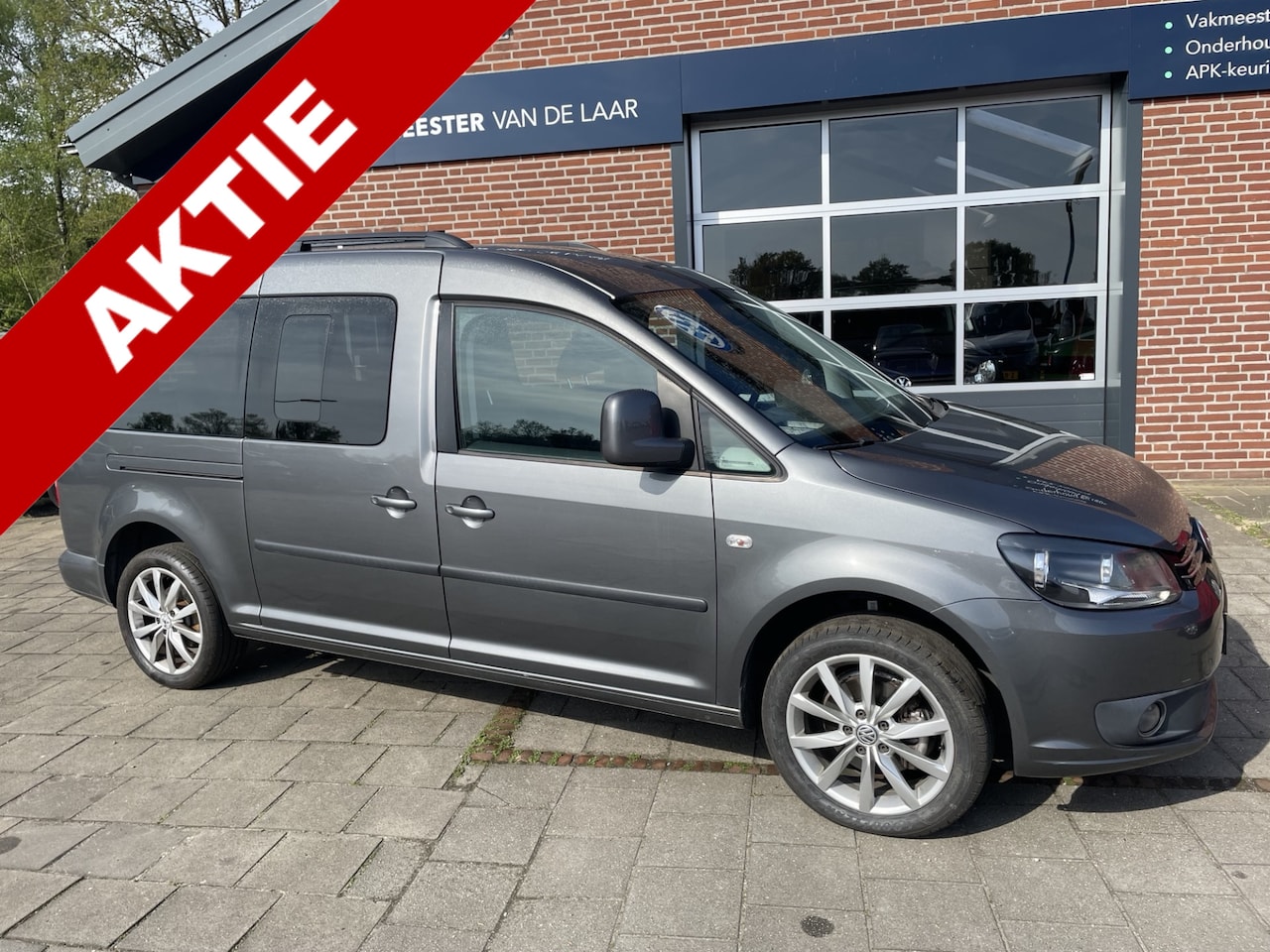 Volkswagen Caddy Maxi - 1.2 TSI Comfortline 77kw Life 7 persoons ( Ecc Airco, Cruise Control, Trekhaak) RIJKLAARPR - AutoWereld.nl