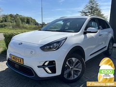 Kia e-Niro - ExecutiveLine 64 kWh | Eerste Eigenaar | Dealeronderhouden | Afneembare Trekhaak | Super N