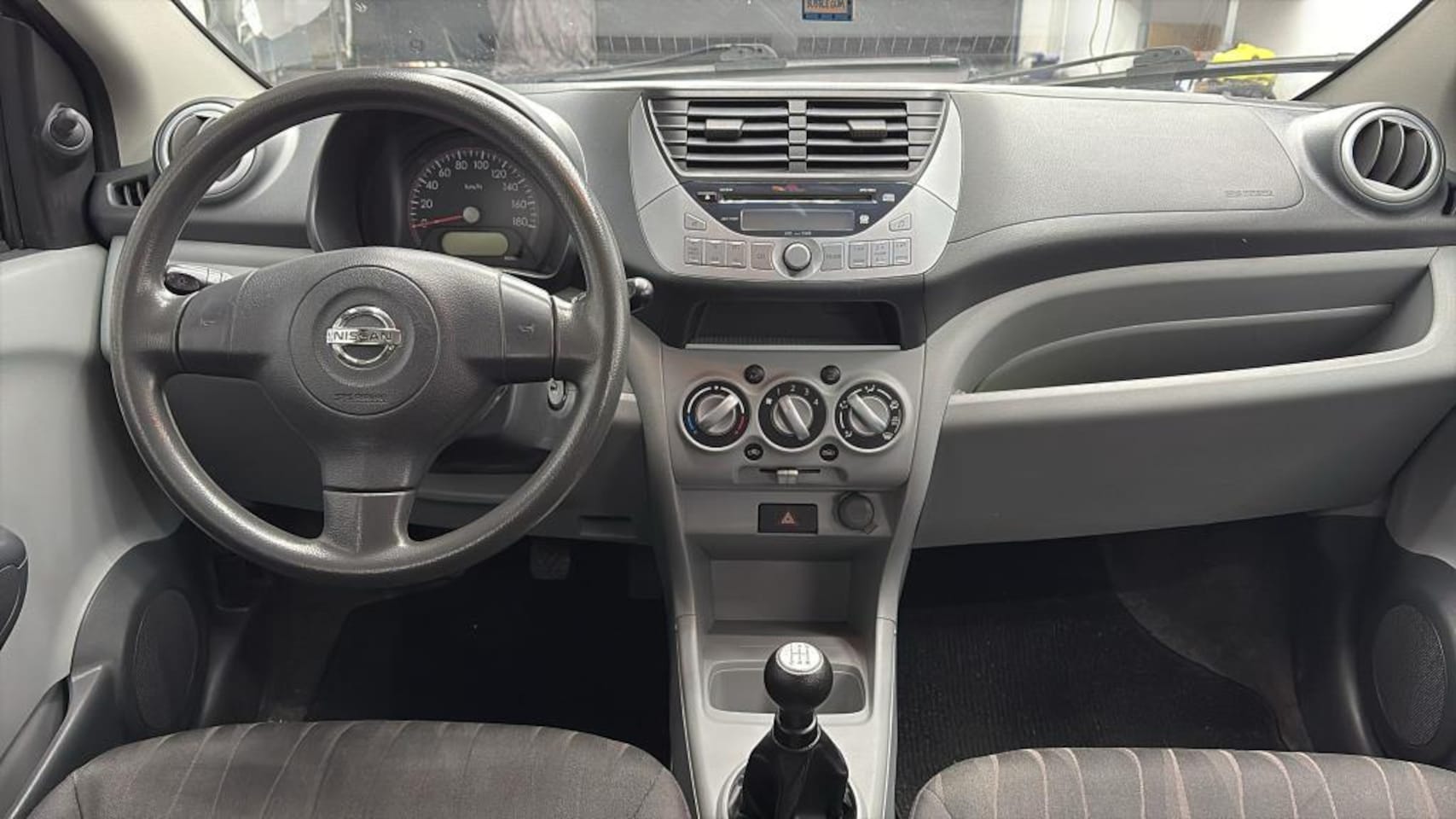 Nissan Pixo - 1.0 Acenta / 3e eigenaar / NAP / 94500 KM / Airco / Elec. Ramen - AutoWereld.nl