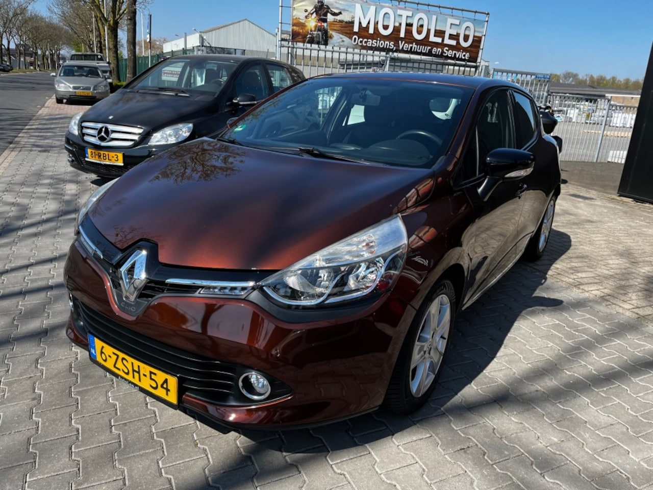 Renault Clio - 0.9 TCE DYNAMIQUE 5-DRS *NAVI* - AutoWereld.nl