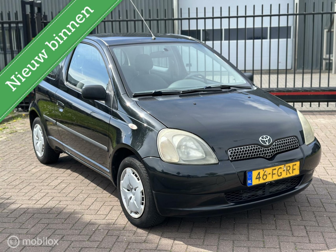 Toyota Yaris - 1.0-16V VVT-i Luna 1.0-16V VVT-i Luna - AutoWereld.nl
