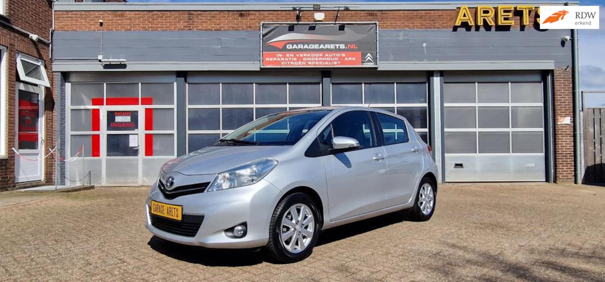 Toyota Yaris - 1.0 VVT-i Aspiration 1.0 VVT-i Aspiration - AutoWereld.nl