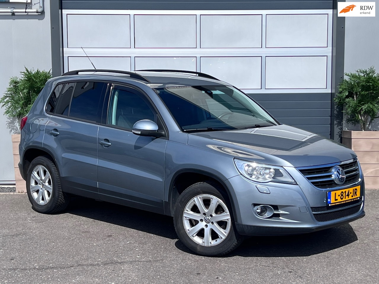 Volkswagen Tiguan - 1.4 TSI Trend&Fun * Nieuwe APK * Trekhaak * Bluetooth * Camera * - AutoWereld.nl