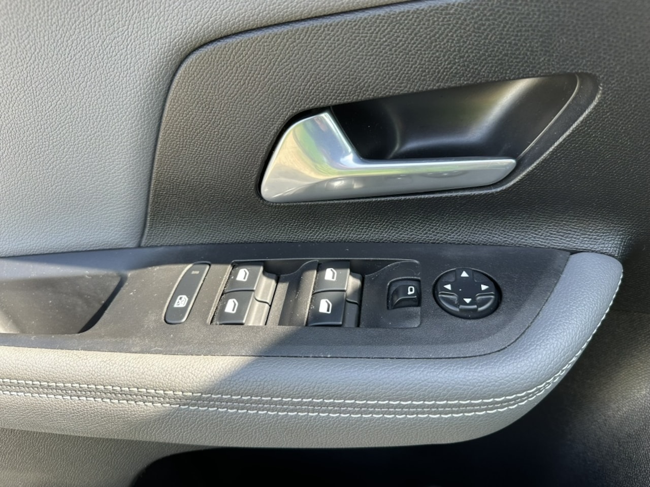 Opel Mokka - 1.2 Navigatie/Camera/PDC