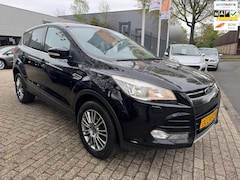 Ford Kuga - 1.6 Titanium 150 pk cruise, elec pakket, clima, stoelverwarming, multi-stuur, dealer onder