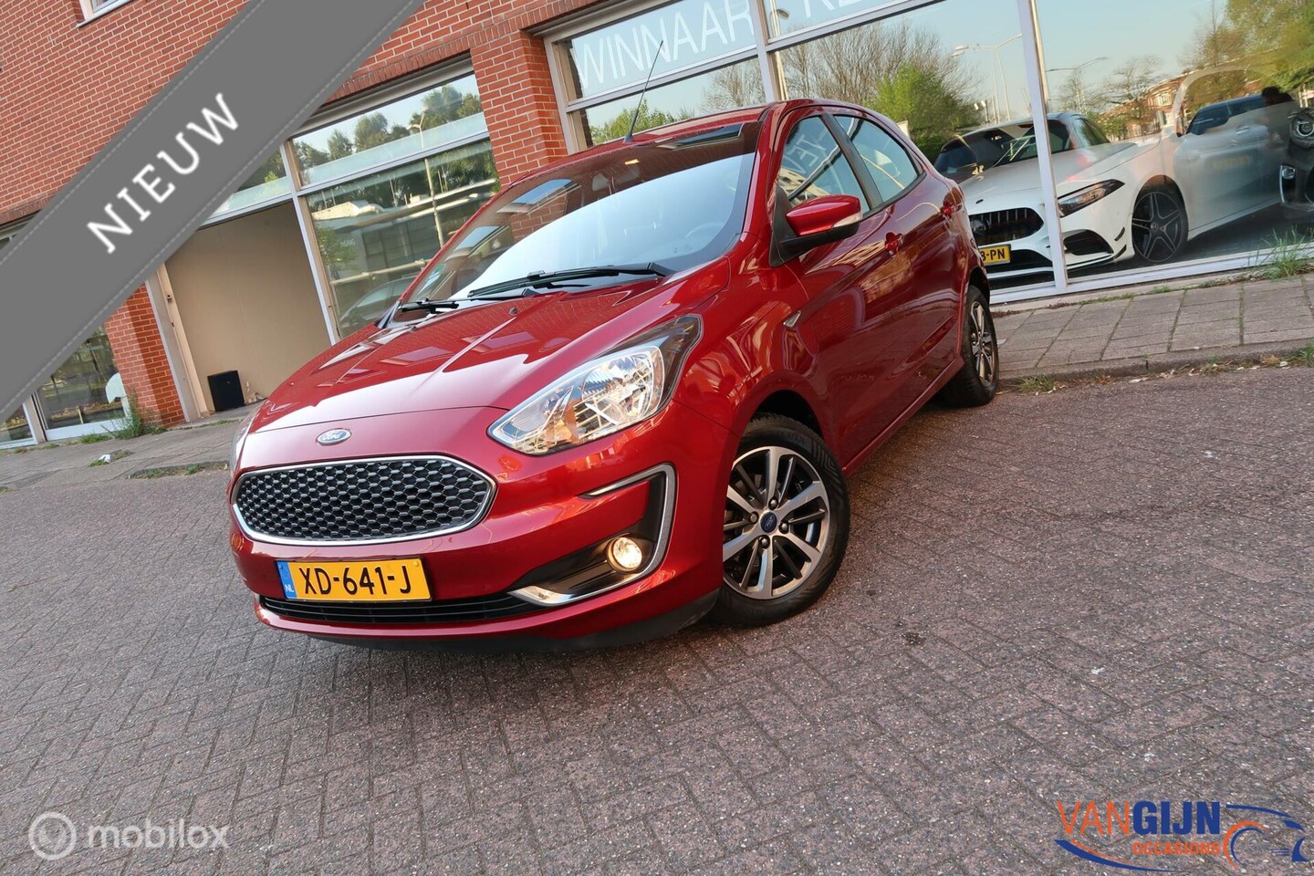 Ford Ka - 1.2 Trend Ultimate Carplay Navi Airco 1e Eigenaar - AutoWereld.nl