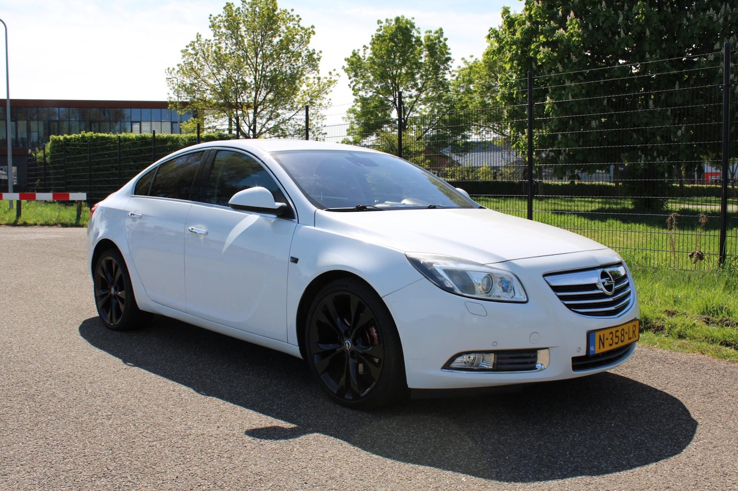Opel Insignia - 2.0 CDTI Cosmo 2.0 CDTI Cosmo - AutoWereld.nl