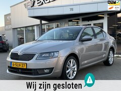 Skoda Octavia - 1.2 TSI DSG Greentech Elegance Businessline