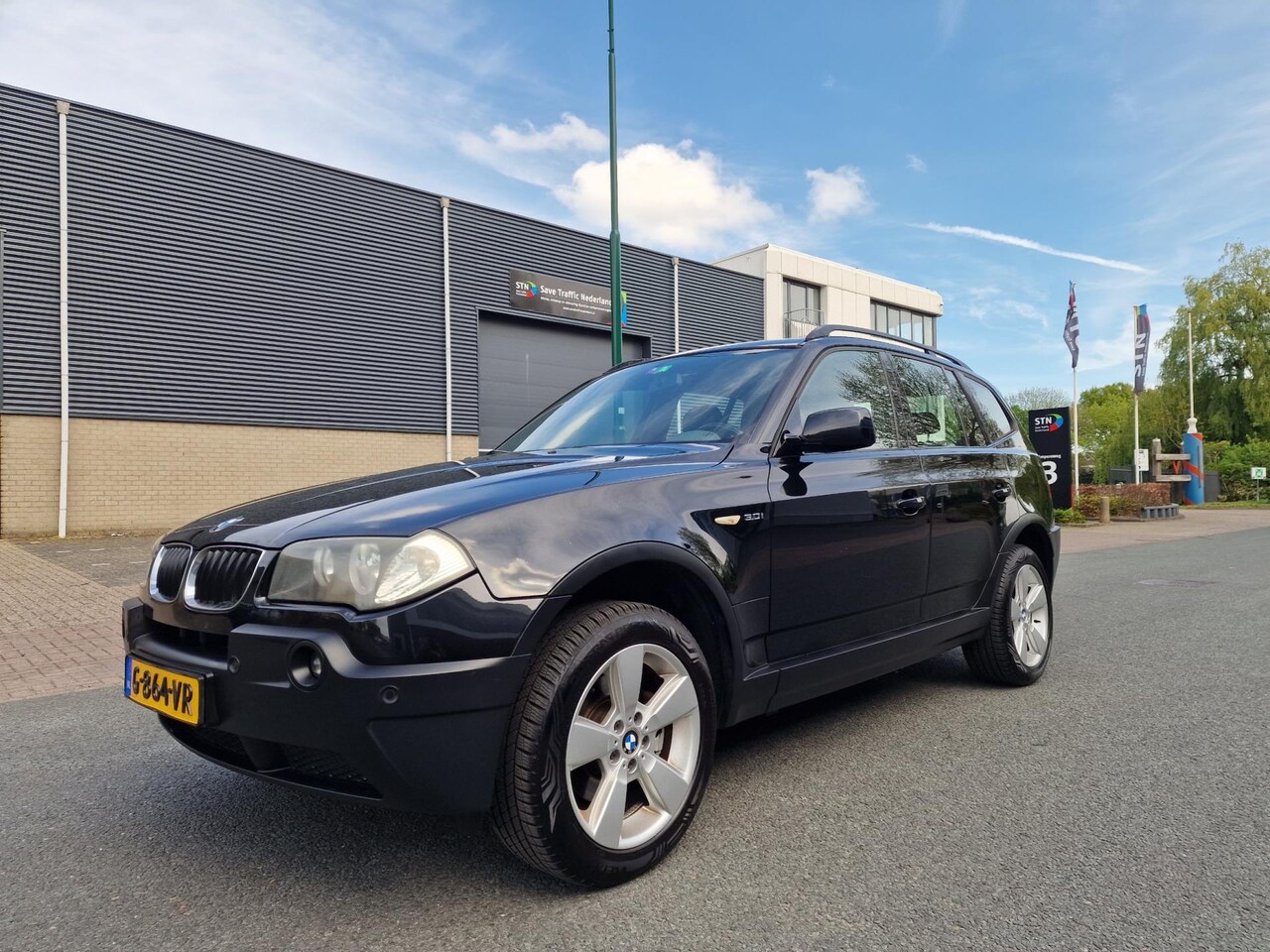 BMW X3 - 3.0i PSENSOR LEDER CRUISE TREKHAAK 2 X SLEUTELS - AutoWereld.nl