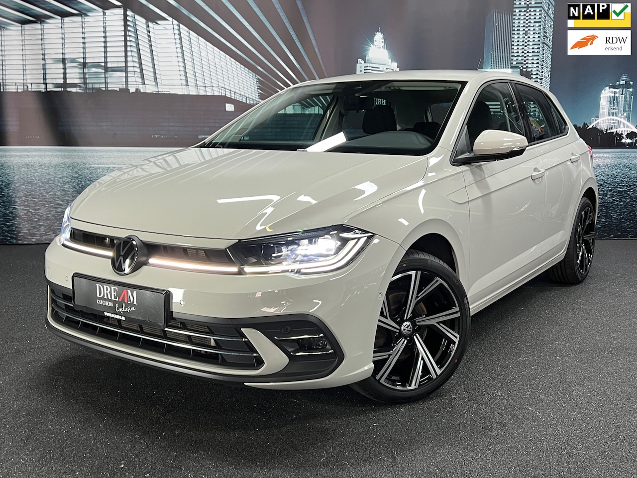 Volkswagen Polo - 1.0 TSI 110 PK DSG Life Edition IQ/CARPLAY/VIRTUAL - AutoWereld.nl