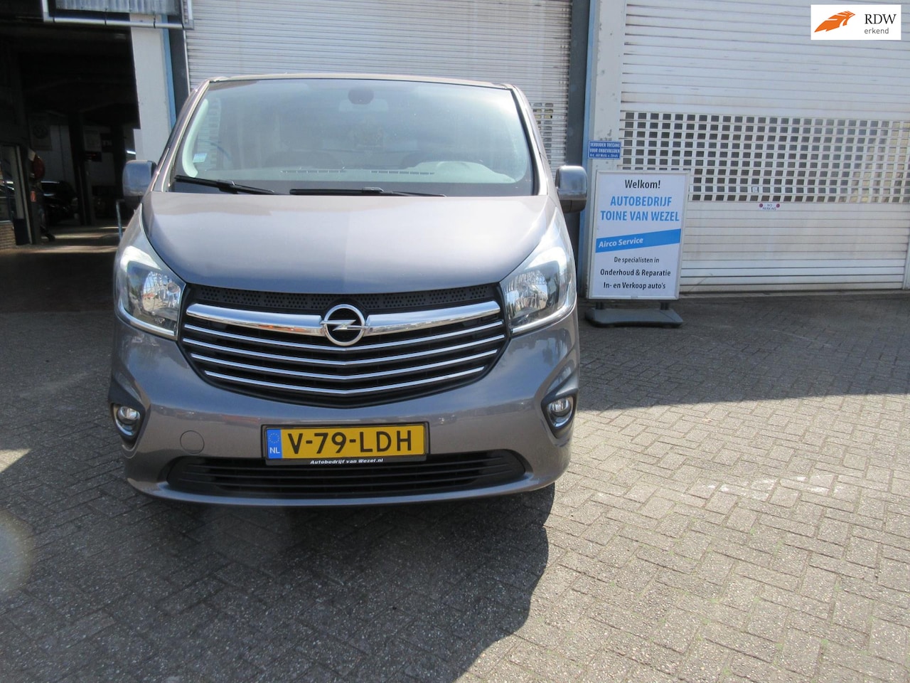 Opel Vivaro - 1.6 CDTI L2H1 clim cruise navi cam - AutoWereld.nl