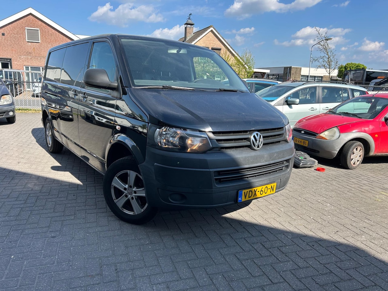 Volkswagen Transporter - 2.0 TDI L2H1 DC Budgetline | AIRCO | NAVI | - AutoWereld.nl