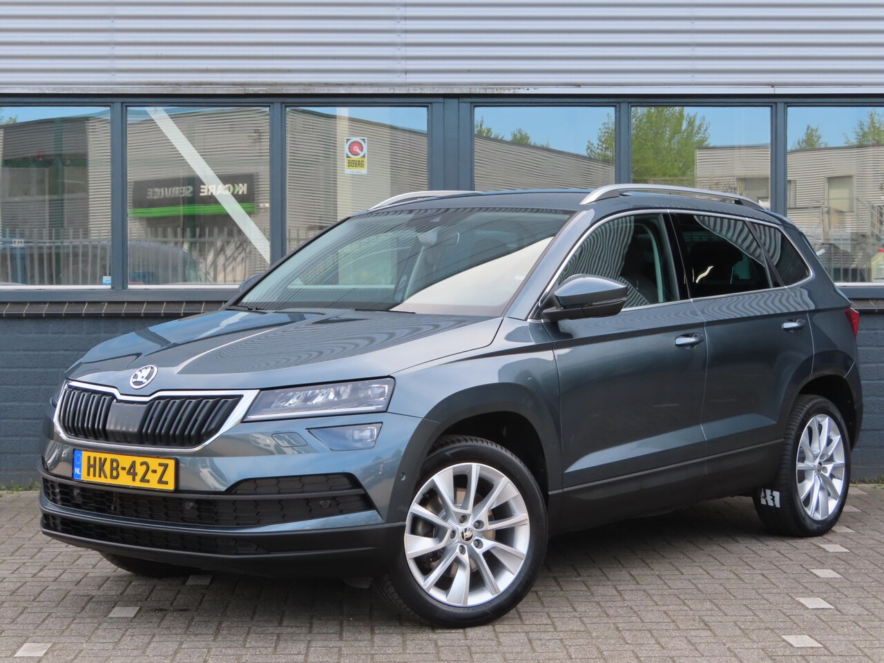 Skoda Karoq - 1.5 TSI ACT Style DSG | trekhaak wegklapbaar | verwarmbare voorruit | elektrisch verstelba - AutoWereld.nl