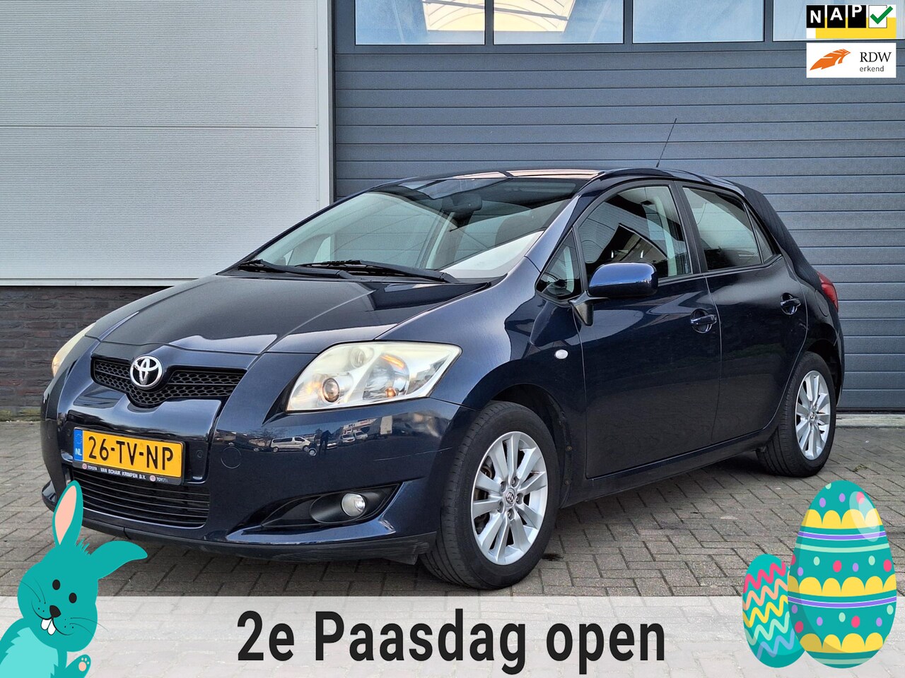 Toyota Auris - | 1.6-16V Luna Business | Keyless go & Start | Climate control | Cruise control | Navigati - AutoWereld.nl
