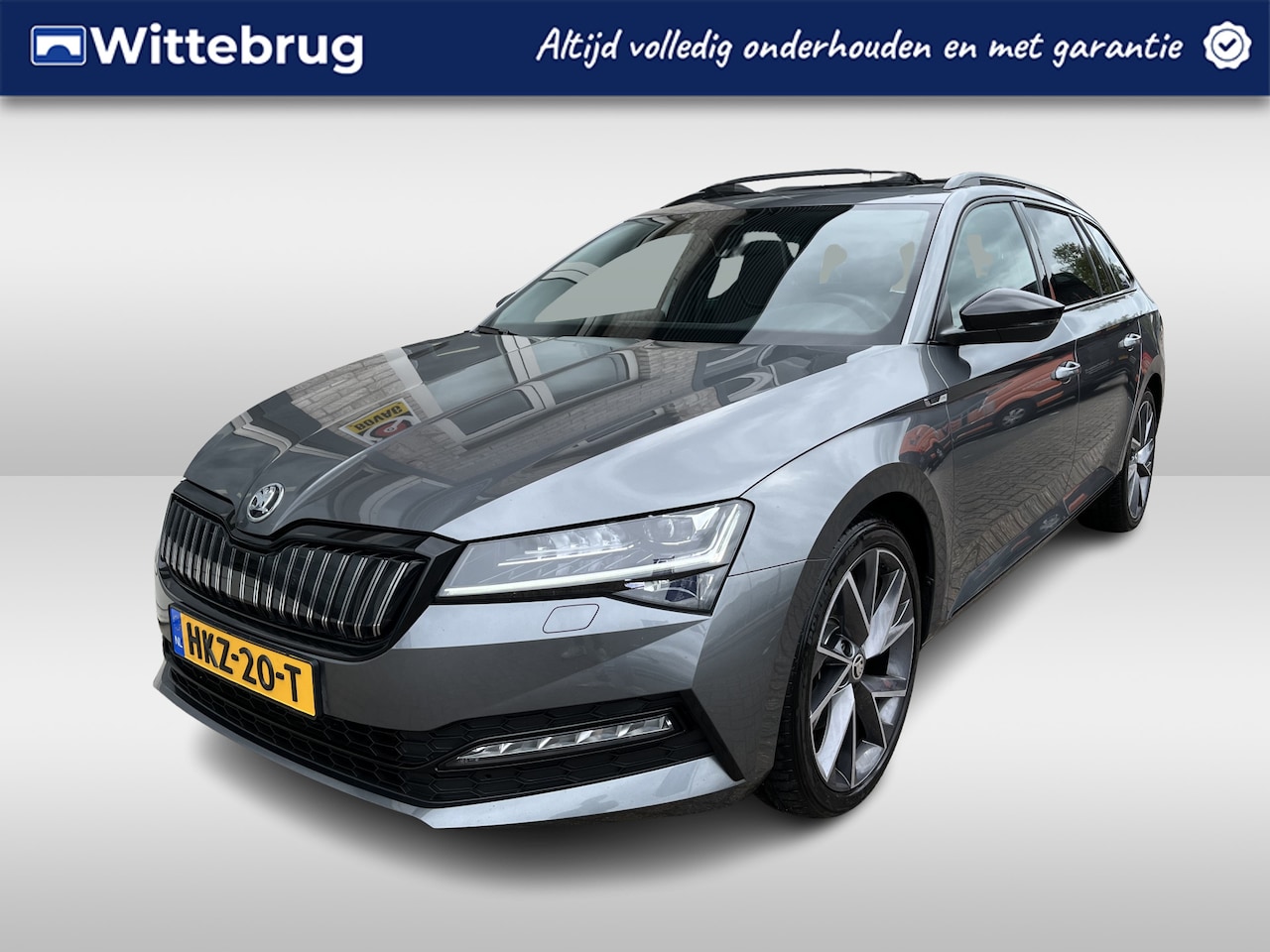 Skoda Superb Combi - 1.4 TSI iV Sportline / AUTOMAAT/ PANO/ STANDKACHEL/ KEYLESS/ ELEKTR. VOORSTOELEN/ ADAPT. C - AutoWereld.nl